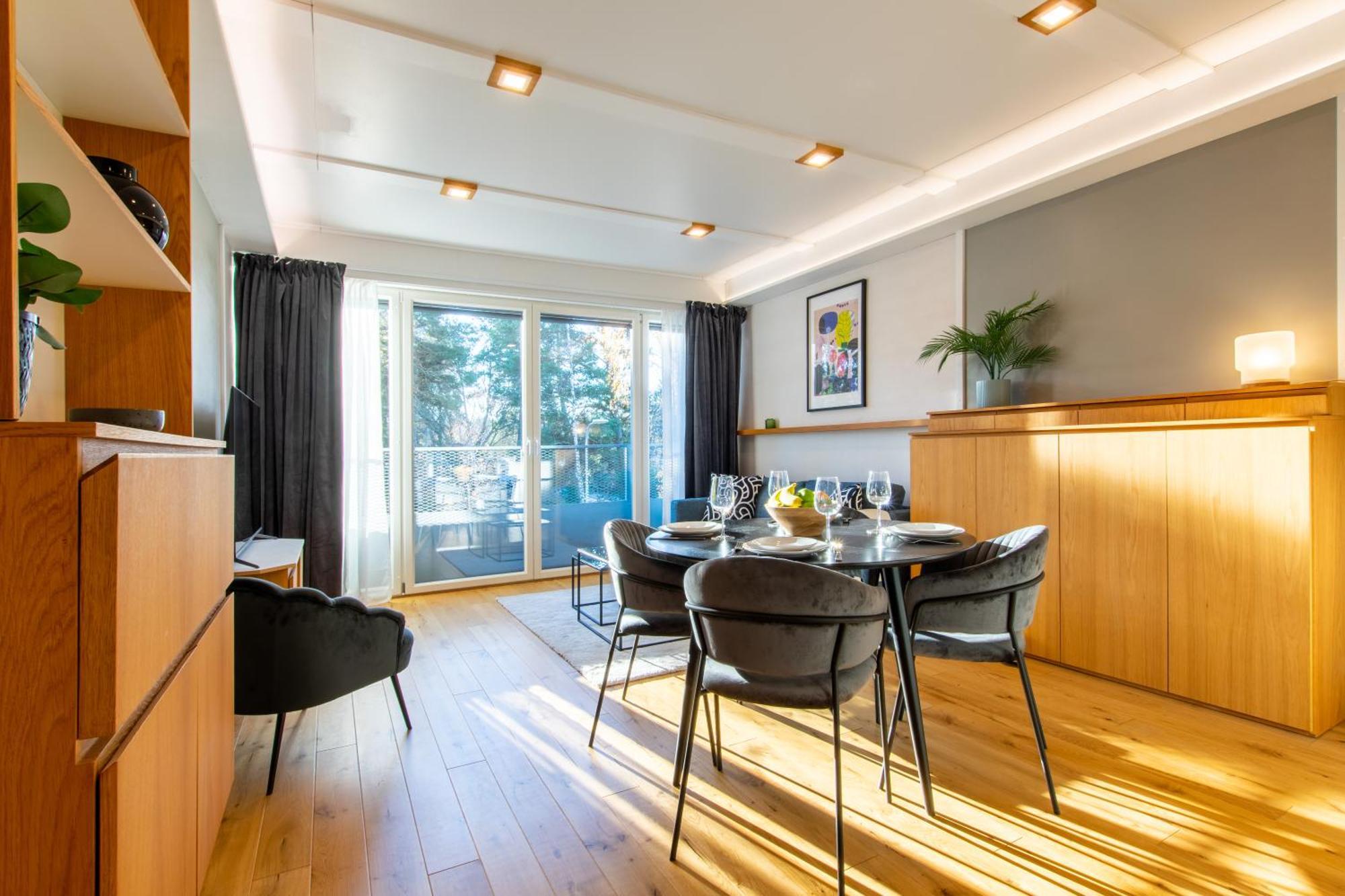 Uptown Hotel Apartments Стокгольм Экстерьер фото